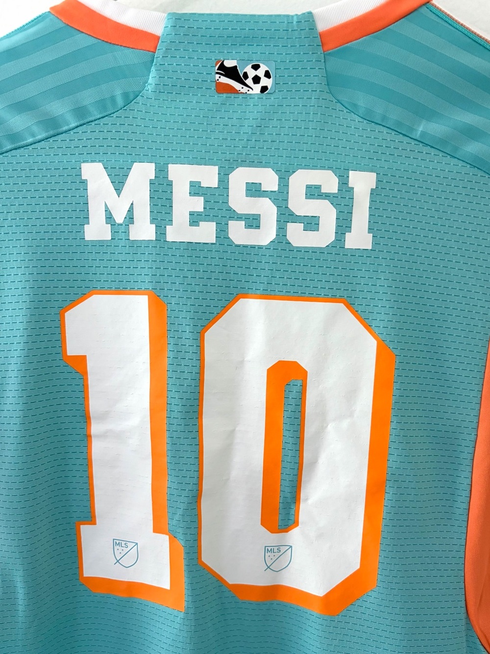 Adidas 2024 Inter Miami Lionel Messi Third Jersey/Kit, Size: Small - Picture 6 of 9